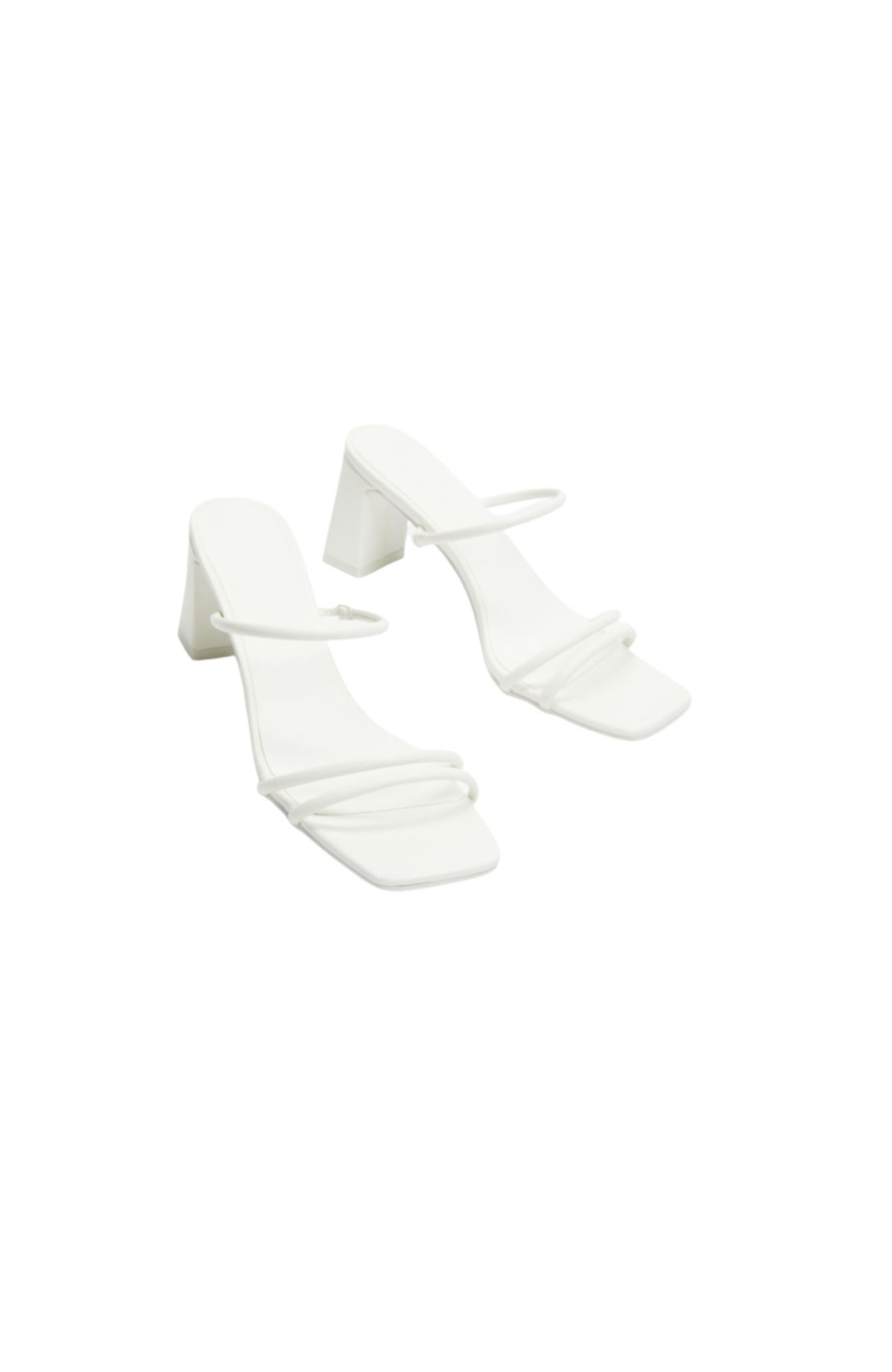 Isoka Heel White