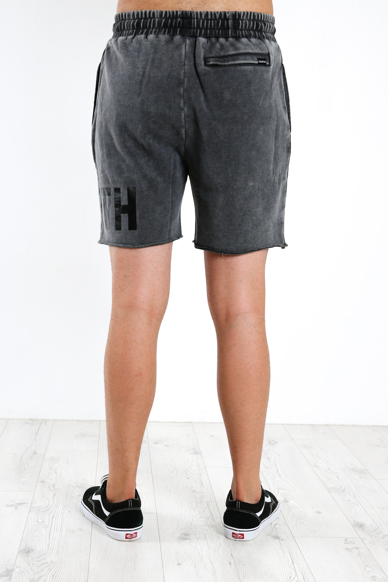 Legion Fleece Short Washed Black